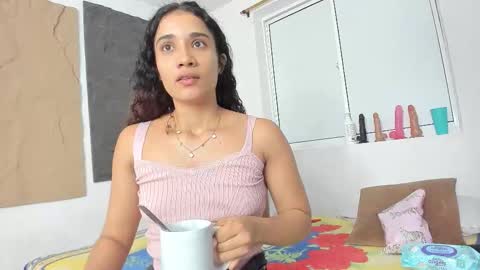 Marian online show from November 6, 2025, 11:00 am