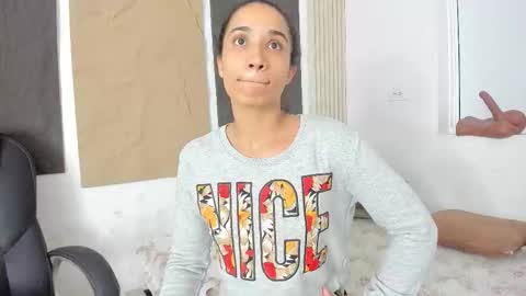 Snapshot of marian_rios chatting on March 21, 2026, 10:53 am Marian online show from March 21, 2026, 10:53 am