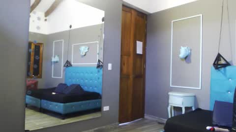 Mariana online show from January 10, 2026, 12:40 pm