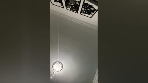 Mar y online show from March 25, 2026, 1:50 pm