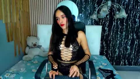 Mariana online show from May 19, 2026, 1:56 am