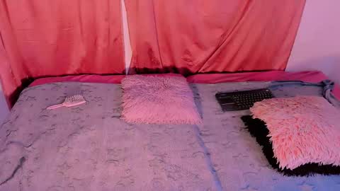 Mariana online show from November 14, 2025, 11:09 am