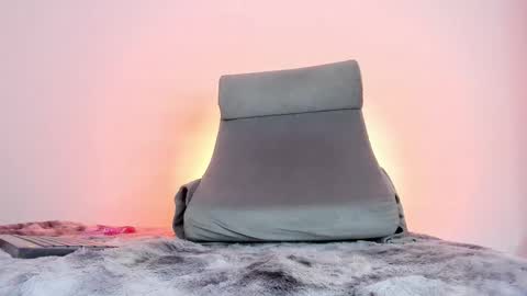 Snapshot of mariana_preciado chatting on February 13, 2026, 5:14 am Mariana Preciado online show from February 13, 2026, 5:14 am