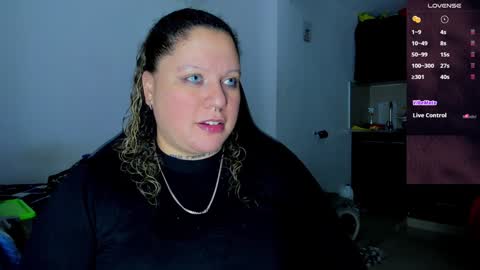 Snapshot of mariana_smittt chatting on January 8, 2025, 3:51 am Independent Model online show from January 8, 2025, 3:51 am