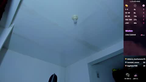 Snapshot of mariana_smittt chatting on January 12, 2025, 7:43 am Independent Model online show from January 12, 2025, 7:43 am
