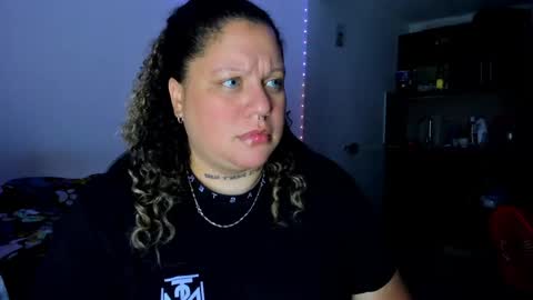 Snapshot of mariana_smittt chatting on September 13, 2025, 6:24 am Independent Model online show from September 13, 2025, 6:24 am