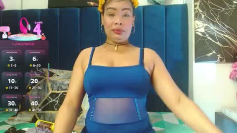mariana_star1 online show from December 17, 2025, 4:18 am
