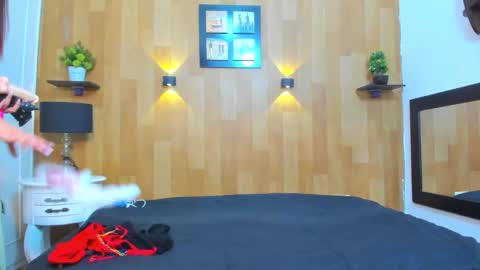 Mariana Angel online show from December 30, 2024, 2:19 pm