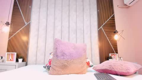 Snapshot of marianaa_torress chatting on November 27, 2025, 3:25 pm Mariana online show from November 27, 2025, 3:25 pm