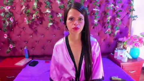 Snapshot of marianathompson_ chatting on February 1, 2026, 9:52 am MarianaThomsop online show from February 1, 2026, 9:52 am