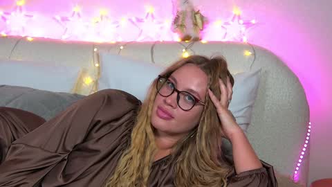 Maria online show from December 25, 2024, 12:37 pm