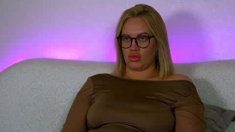 Maria online show from October 23, 2025, 7:07 am