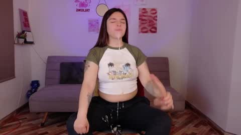 mariangeel_ online show from October 30, 2025, 11:00 am