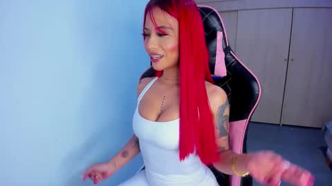 M A R I A N E online show from November 15, 2025, 9:50 am