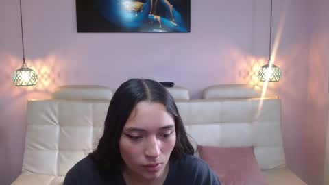 Snapshot of marianne_cam chatting on May 20, 2026, 1:06 pm marianne_cam online show from May 20, 2026, 1:06 pm