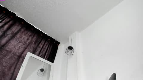 marianne online show from February 8, 2025, 9:15 pm