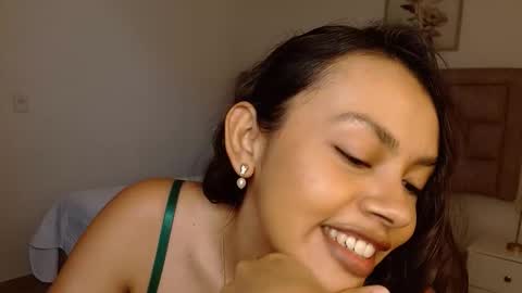 mariannexoxx online show from November 27, 2025, 7:49 pm