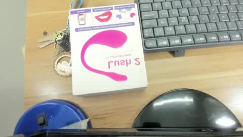 Snapshot of mariansexx chatting on February 23, 2025, 12:27 pm Marian Sexy online show from February 23, 2025, 12:27 pm