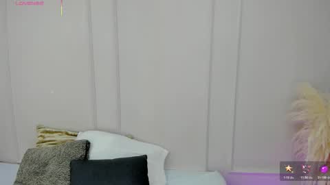 Snapshot of mariapettit chatting on January 6, 2026, 11:36 am Maria Pettit online show from January 6, 2026, 11:36 am