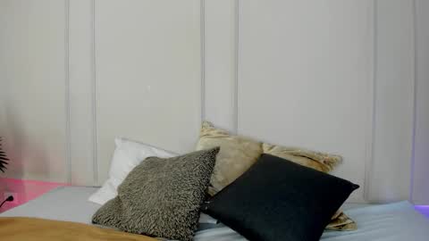 Snapshot of mariapettit chatting on January 11, 2026, 7:24 am Maria Pettit online show from January 11, 2026, 7:24 am