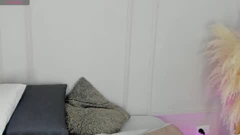 Snapshot of mariapettit chatting on February 4, 2026, 10:54 am Maria Pettit online show from February 4, 2026, 10:54 am