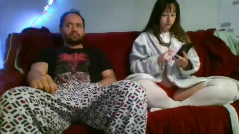 Snapshot of mariavonschnee chatting on December 16, 2024, 7:04 am Maria Von Schnee online show from December 16, 2024, 7:04 am