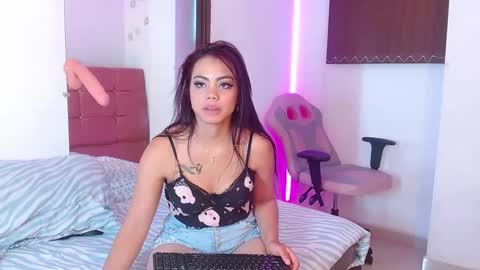 Snapshot of maribelsex303av chatting on January 21, 2025, 2:59 pm maribelsex303av online show from January 21, 2025, 2:59 pm