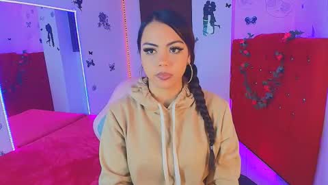 Snapshot of maribelsex303av chatting on September 18, 2025, 12:07 pm maribelsex303av online show from September 18, 2025, 12:07 pm