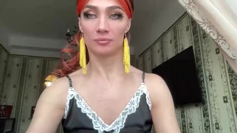 Mari online show from January 12, 2026, 9:47 am