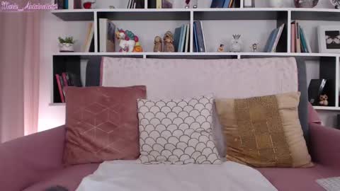 Snapshot of marie_antoinette62 chatting on February 2, 2025, 3:39 pm Maria online show from February 2, 2025, 3:39 pm