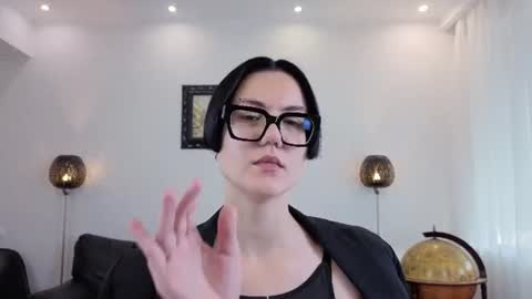 Marie Fitch online show from June 26, 2026, 3:44 am
