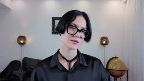 Marie Fitch online show from July 15, 2026, 4:18 am