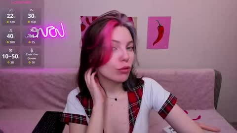 Snapshot of marie_reyes_ chatting on February 24, 2026, 3:15 am Mary 3 online show from February 24, 2026, 3:15 am