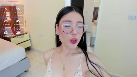 Snapshot of marie_tapner chatting on January 14, 2026, 12:44 pm MARIE online show from January 14, 2026, 12:44 pm