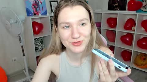 mariel_brown online show from February 12, 2025, 1:59 pm