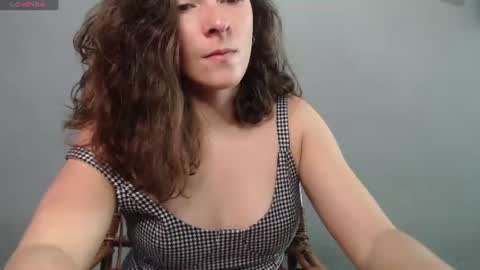 Mariie online show from July 28, 2026, 2:13 pm