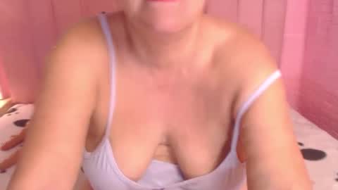 marielahorny303av online show from October 23, 2025, 1:10 pm