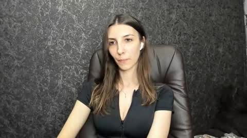 marielleanker online show from November 26, 2025, 4:30 pm