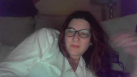 Marie online show from November 4, 2025, 3:16 am