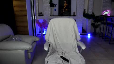 Snapshot of mariemlui chatting on May 11, 2026, 2:45 pm mariemlui online show from May 11, 2026, 2:45 pm