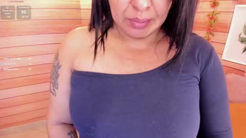 Snapshot of marien_thomson_ chatting on January 14, 2025, 9:13 am Marien online show from January 14, 2025, 9:13 am