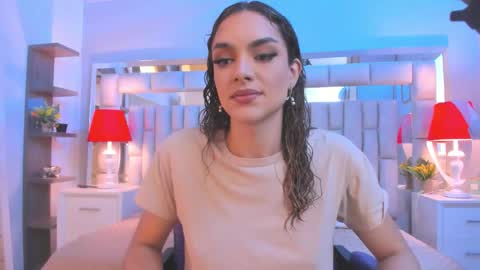 Snapshot of mariiahneedles chatting on February 17, 2026, 11:00 pm mariiahneedles online show from February 17, 2026, 11:00 pm