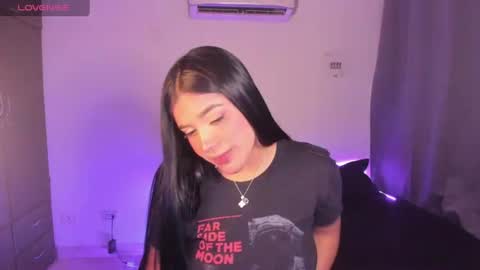 Snapshot of mariiana_hasper chatting on June 26, 2026, 11:31 pm Mariana Hasper online show from June 26, 2026, 11:31 pm