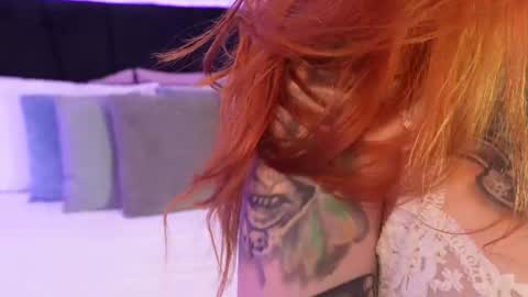 Mariana online show from March 19, 2026, 6:12 pm