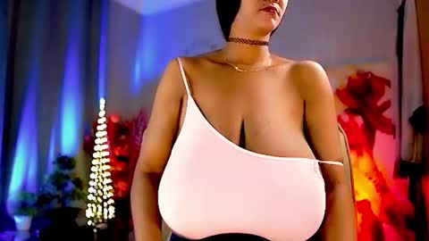 Snapshot of mariicha chatting on January 7, 2026, 7:22 am Nikita - Scroll down and read my bio please. New Pictures in Bio online show from January 7, 2026, 7:22 am