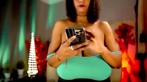 Snapshot of mariicha chatting on February 18, 2026, 7:04 am Nikita - Scroll down and read my bio please. New Pictures in Bio online show from February 18, 2026, 7:04 am