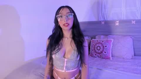 Snapshot of marijaneh chatting on February 3, 2026, 9:36 am Luna Dulk online show from February 3, 2026, 9:36 am