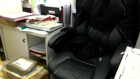 Snapshot of marikapikkola chatting on February 19, 2025, 10:12 am Mary... online show from February 19, 2025, 10:12 am