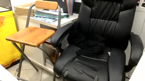 Snapshot of marikapikkola chatting on March 6, 2025, 5:54 pm Mary... online show from March 6, 2025, 5:54 pm