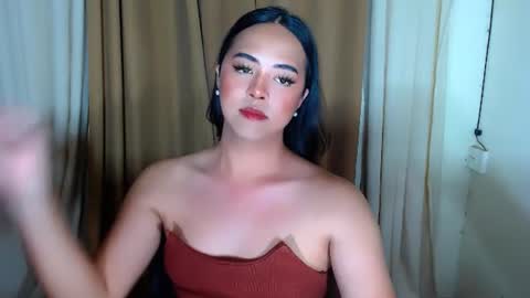 Snapshot of marikosue01 chatting on July 7, 2026, 1:52 am marikosue online show from July 7, 2026, 1:52 am